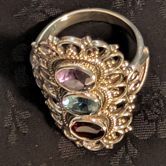 Sterling Silver Amethyst Blue Topaz Garnet Statement Ring Size 6 - Picture 4 of 9